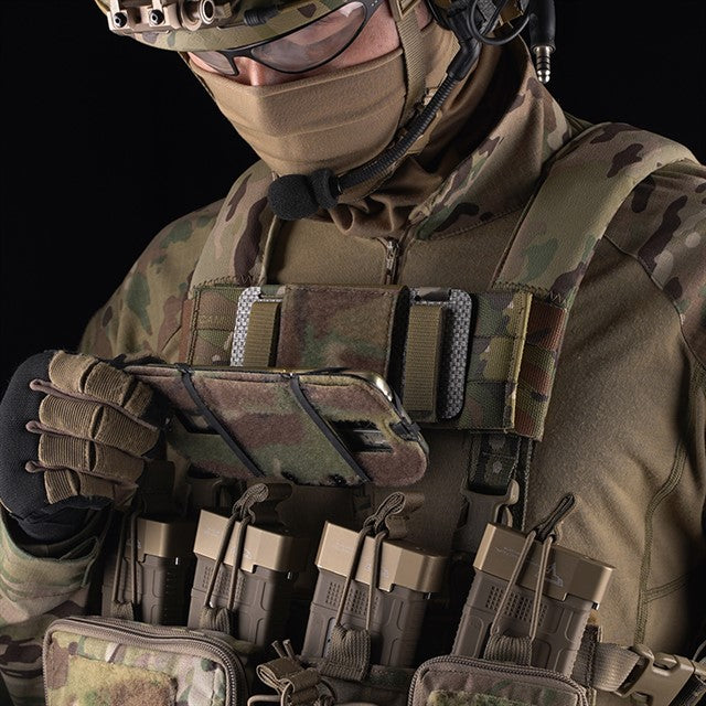 WOSPORT tactical hunting equipment CS team game equipment outdoor mobile phone folding bag holder tactical vest chest mobile navigation MOLLE holder chest hanging mobile phone holder